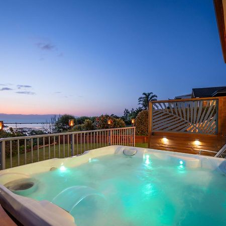 Twin Peaks Luxury Sea View Villa Nelson Extérieur photo