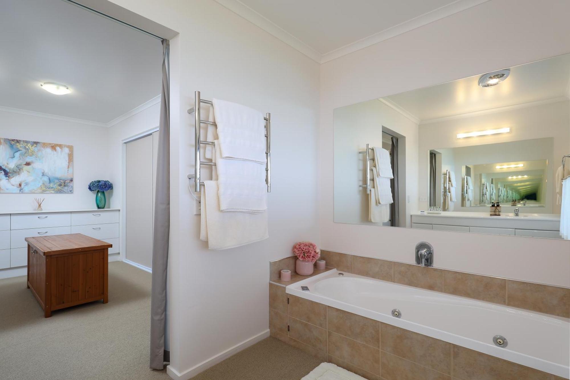 Twin Peaks Luxury Sea View Villa Nelson Extérieur photo